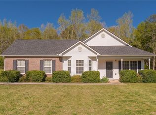 1024 Navaho Trl, Monroe, GA 30655