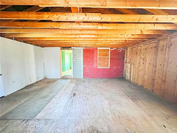 5th image of 6382 County Line Rd