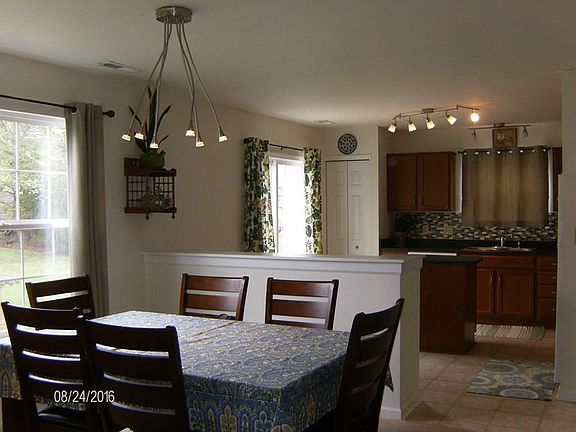 5th image of 1832 Copeland Farms Dr