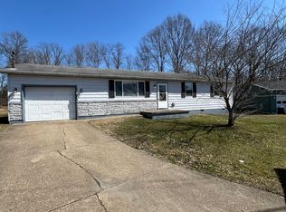1247 E Poplar St, Davisville, WV 26142