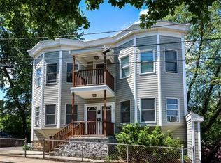 33 Cottage St, Watertown, MA 02472