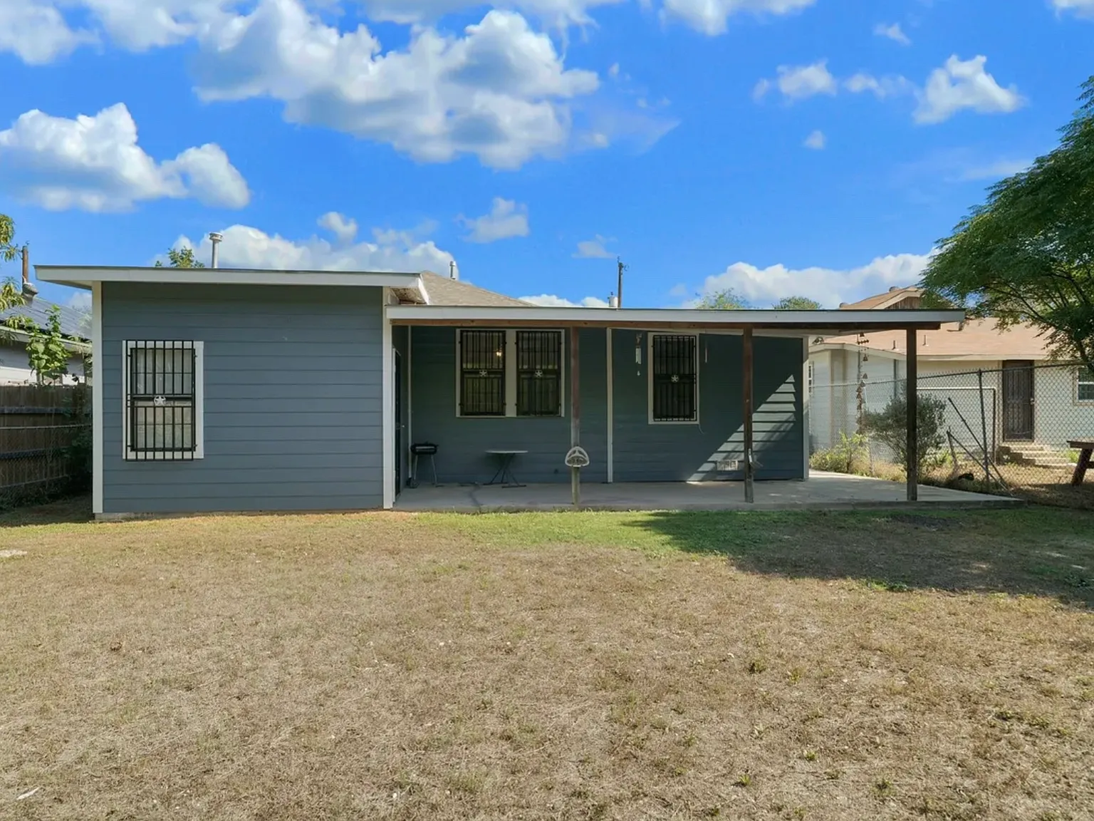 1 bed, $950 — Photo 2
