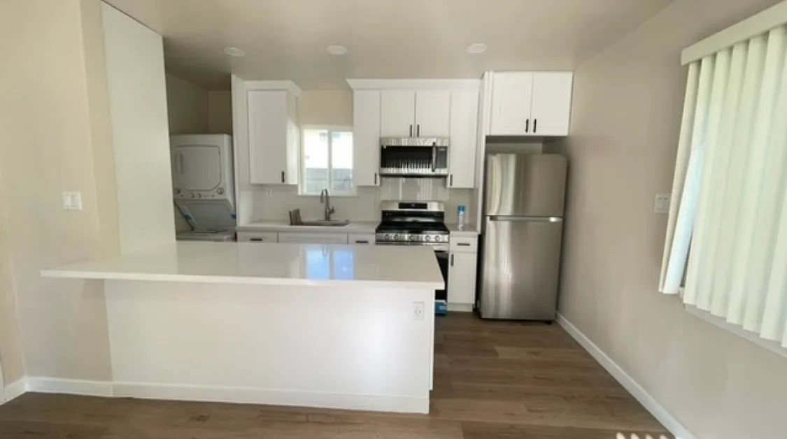 1 bed, $1,875 — Photo 2