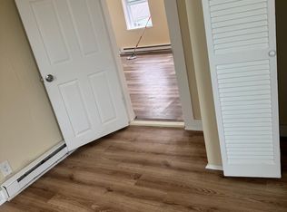 40 Ashburne St FLOOR 2, Pawtucket, RI 02861