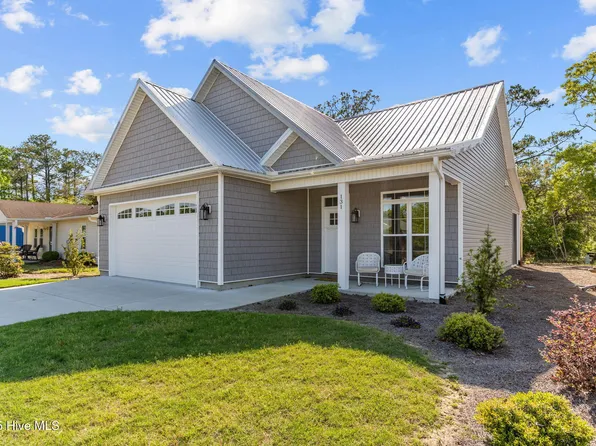 131 NW 12th Street, Oak Island, NC 28465