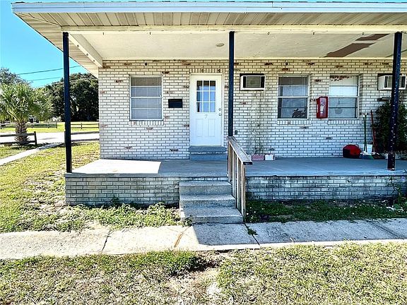 2nd image of 3706 N Scenic Hwy #7