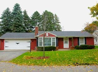 1215 Colonial Dr W, Racine, WI 53405