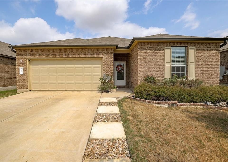 1st image of 212 Golden Butterfly Dr