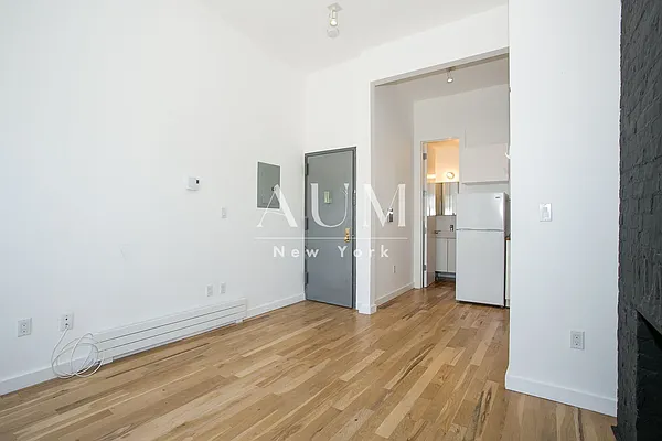 Rented by Zone Corp | media 5