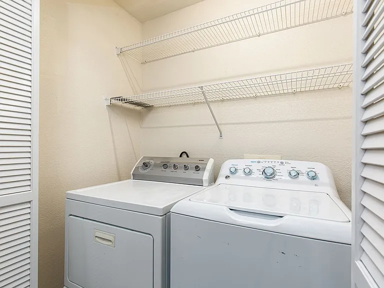 2110 Los Feliz St #1028 — Photo 20