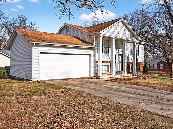 5th image of 511 Chapparal Dr