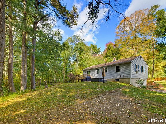 4th image of 120 Brainard Road