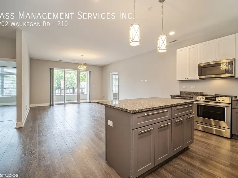 1202 Waukegan Rd, Glenview, IL — Photo 66