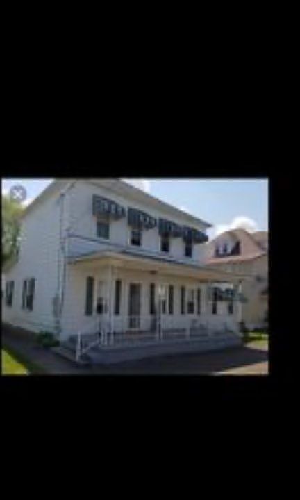 1st image of 319 Maple Ave