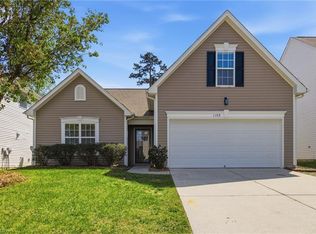 1153 Hawick Dr, High Point, NC 27262