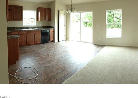 4th image of 1222 SW 28th Ter