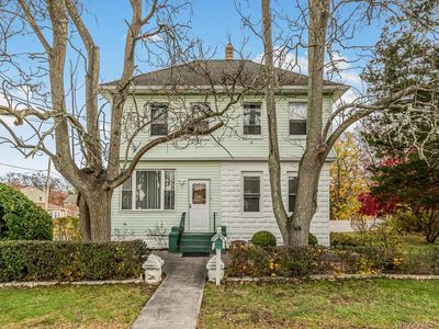 90 Meucci Avenue, Copiague, NY, 11726