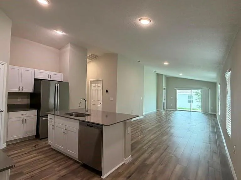 4904 Mainsail St — Photo 7