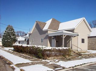 536 W 2nd St, Peru, IN 46970