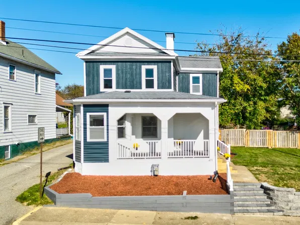 411 Pennsylvania Ave, Rochester, PA 15074