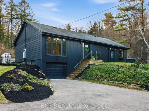 6092 Cedar Springs Rd, Burlington, ON L7P 0C3