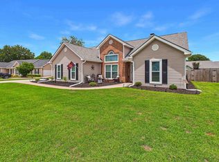 114 Ivey Ct, Warner Robins, GA 31088