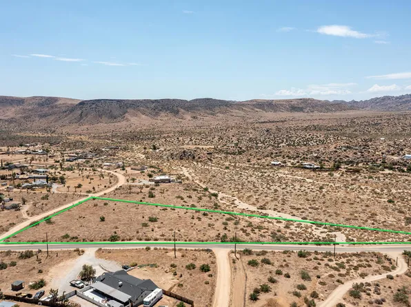 201 Pipes Canyon Rd, Pioneertown, CA 92268