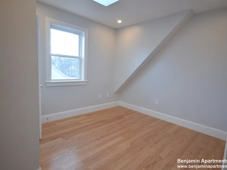 21 Shepard St #7 — Photo 13