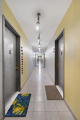 Rented by Manhattan Management LLC | media 9