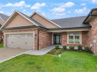 1924 Mystic Falls Cir, Jeffersonville, IN 47130