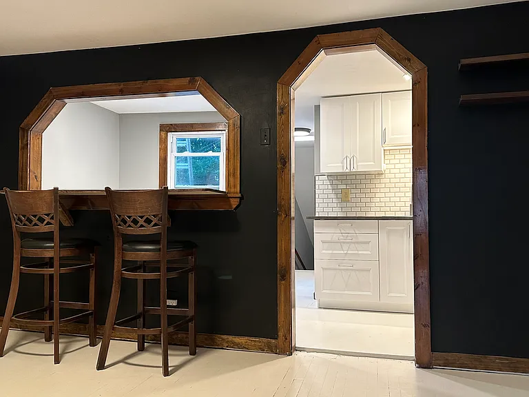 89 Vineyard Ave #2 — Photo 4
