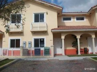 18050 NW 74th Ct, Hialeah, FL 33015