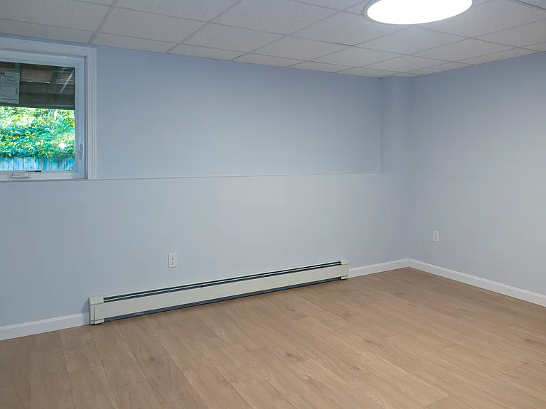 122 Leedham St #122 — Photo 19