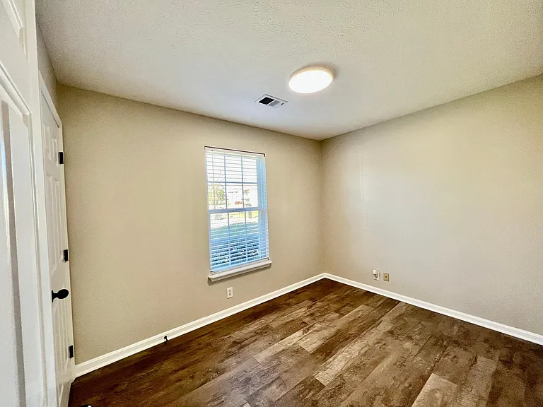 9005 Jessica Leigh Dr — Photo 14