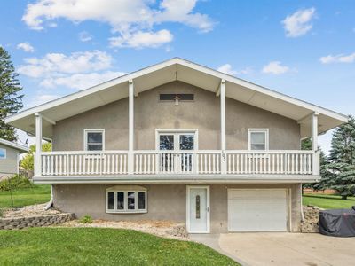 103 11th Ave NW, Waukon, IA, 52172