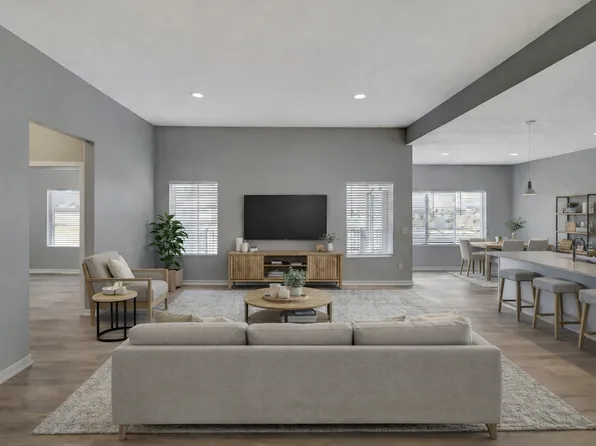 9025 S 42nd St, Lincoln, NE 68516