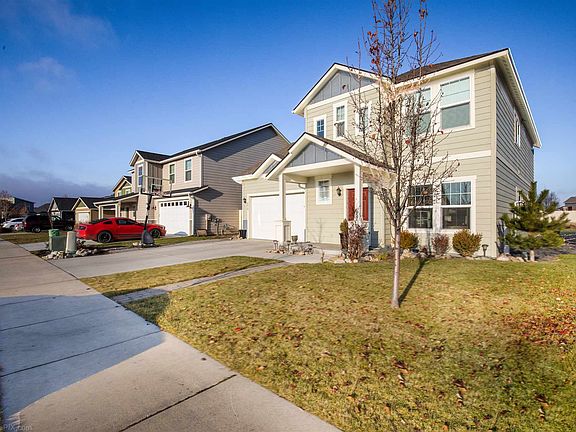 2nd image of 2015 W Yaquina Dr