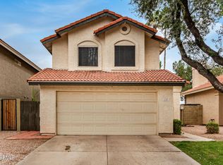 1143 N Carriage Ln, Chandler, AZ 85224