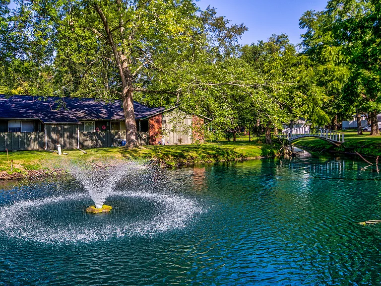 Greenbriar Village — Photo 14