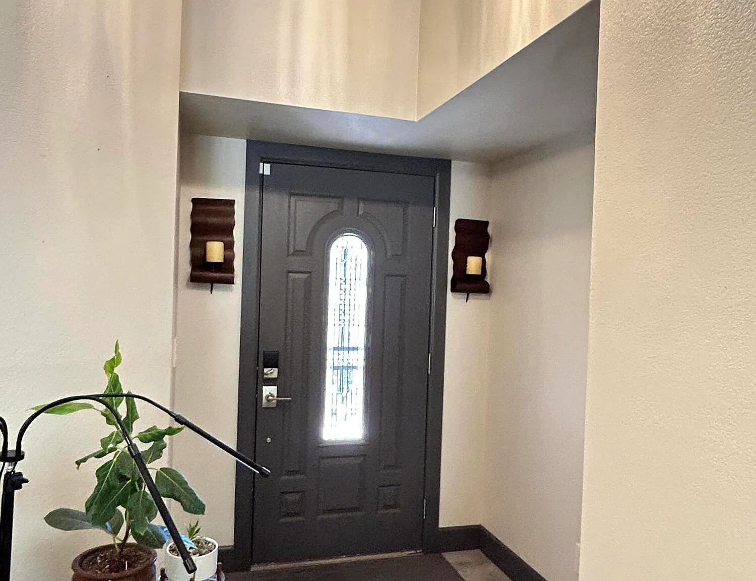 2 bed, 2.0 bath, 1649 sqft, $2,400 — Photo 3