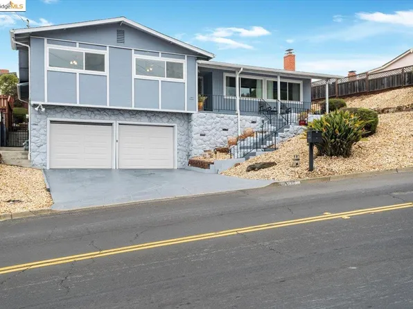 3083 Malcolm Ave, Oakland, CA 94605