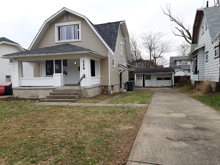 116 Redwood Ave — Photo 18