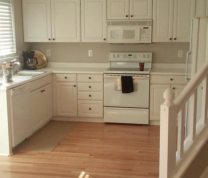 2186 S Waco Ct — Photo 10