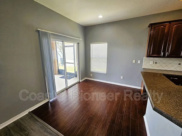 1824 Mira Lago Cir — Photo 11