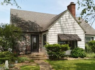 802 E Marion St, Nappanee, IN 46550