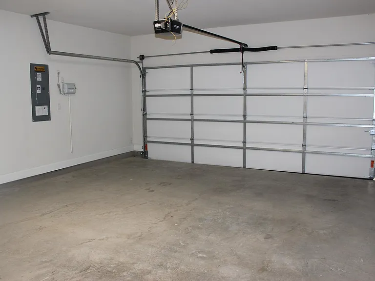 205 Texas Red Ln — Photo 14