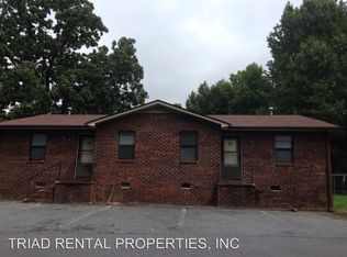 240-B Hughes St, Asheboro, NC 27203