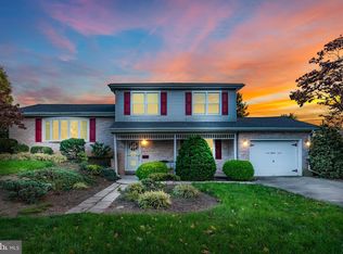 15 Walnut St, Camp Hill, PA