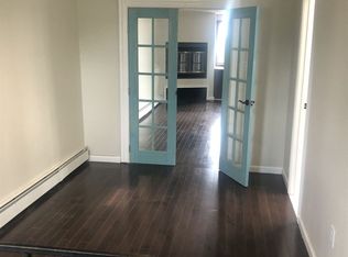 104 Catharine St, Philadelphia, PA 19147