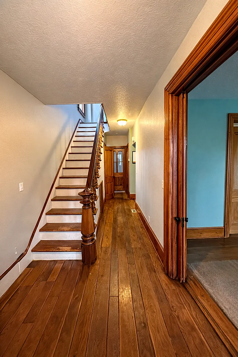 2921 Jay Ave photo 1